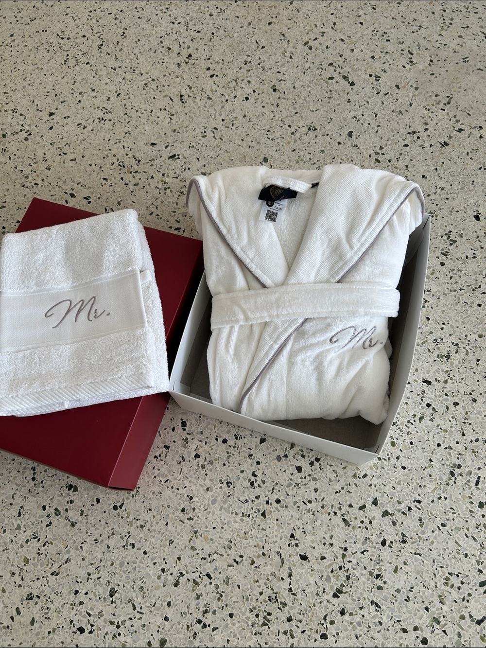 Men’s Turkish Terry Robe and Hand Towel - XL